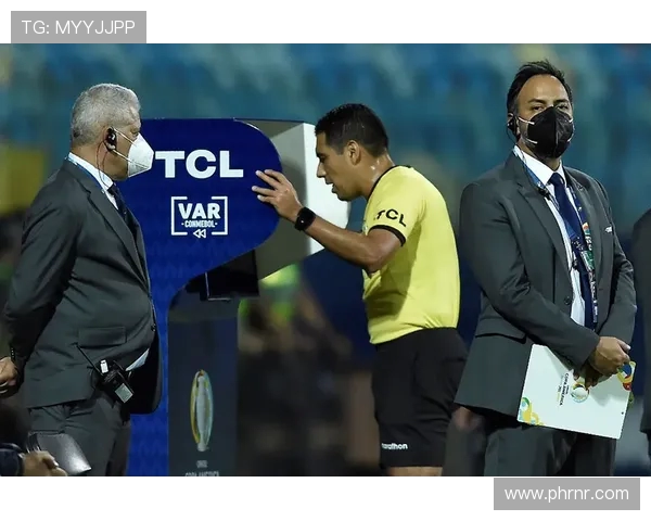 自研前板怪闪耀赛场凯尔特人官晒卢卡加尔扎拼搏瞬间引燃球迷热情